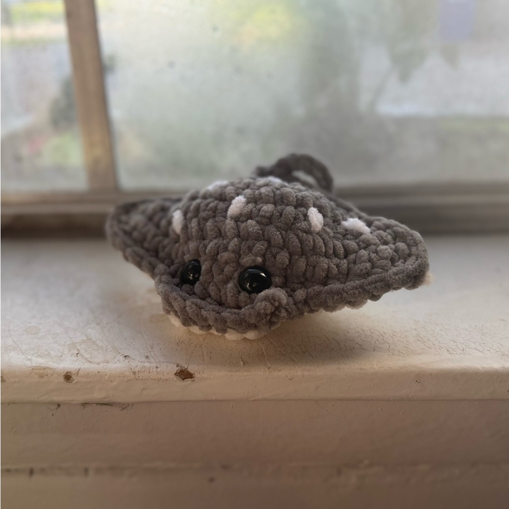 Gray and White Crocheted Stingray Plush